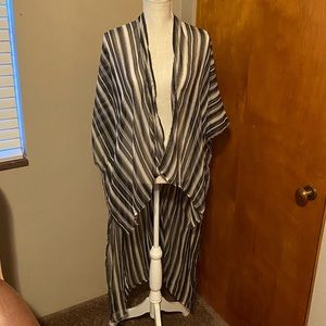 BCBGeneration Striped Kimono